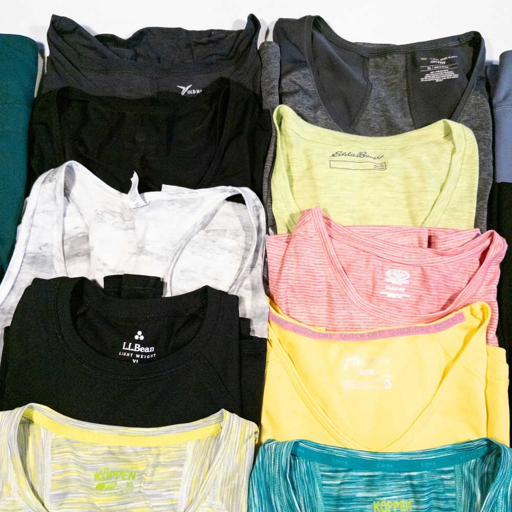 Mixed Brands Womens Activewear Lot XL Multicolored Athletic Tops Leggings - Picture 8 of 9